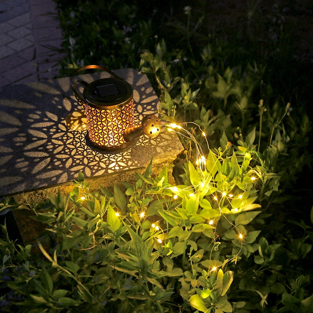 WATERING CAN SOLAR LAMP